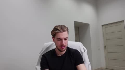 CHARLES SINS online show from March 5, 2025, 12:33 pm