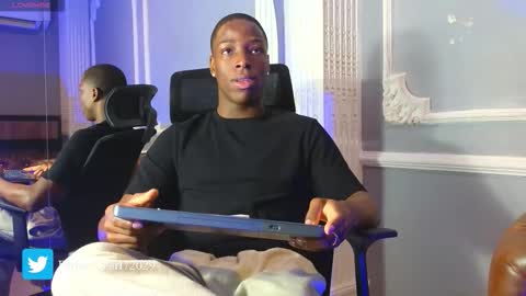 charlesbrown_ online show from December 15, 2025, 11:47 am