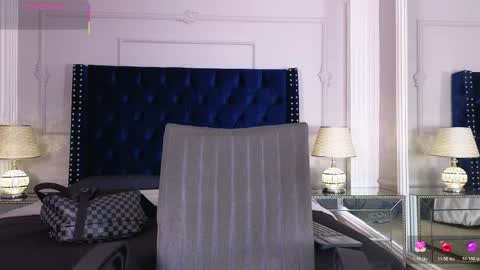 charlesbrown_ online show from April 7, 2026, 2:39 pm