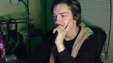 char sexiness online show from November 10, 2025, 10:25 am