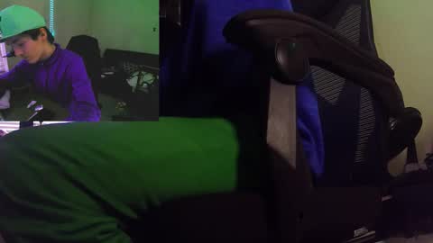 Snapshot of charlied09302 chatting on February 3, 2026, 3:28 pm char sexiness online show from February 3, 2026, 3:28 pm