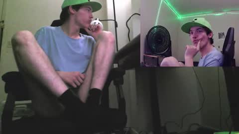 Snapshot of charlied09302 chatting on February 4, 2026, 3:29 pm char sexiness online show from February 4, 2026, 3:29 pm