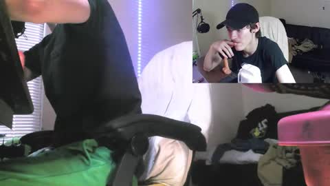 Snapshot of charlied09302 chatting on March 2, 2026, 2:24 pm char sexiness online show from March 2, 2026, 2:24 pm