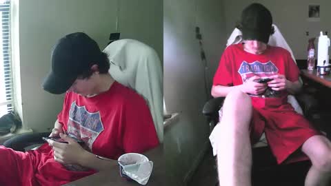 Snapshot of charlied09302 chatting on March 6, 2026, 9:33 pm char sexiness online show from March 6, 2026, 9:33 pm