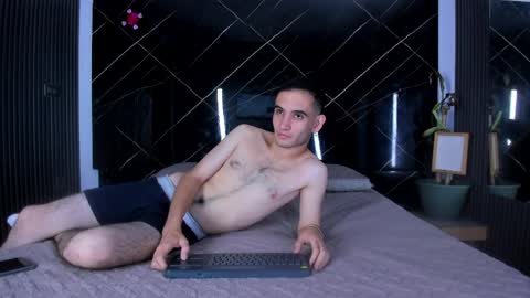 Snapshot of charlizee_23 chatting on May 16, 2026, 12:04 pm Charlize online show from May 16, 2026, 12:04 pm