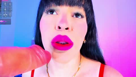 Charloott Evans online show from February 1, 2025, 2:37 am