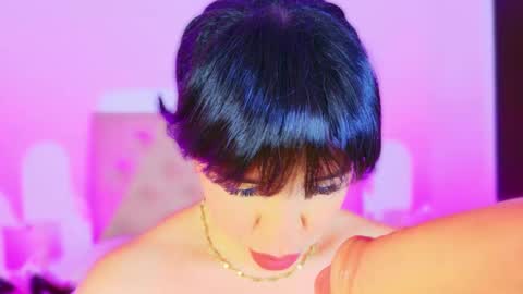 Charloott Evans online show from October 4, 2025, 6:50 pm