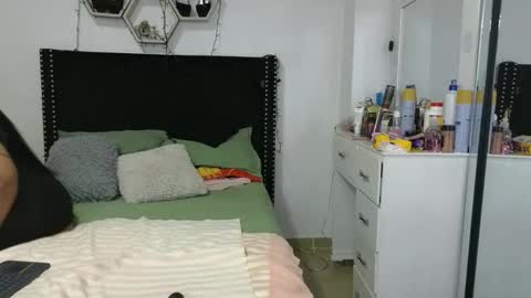 charlotte_027 online show from February 14, 2026, 4:20 am