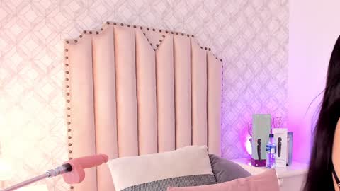 Snapshot of charlotte__08 chatting on January 22, 2025, 6:31 pm Charlotte online show from January 22, 2025, 6:31 pm