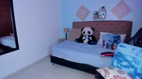 Charlotte  online show from March 19, 2026, 3:16 pm