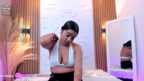 Charlotte online show from November 17, 2025, 12:22 pm