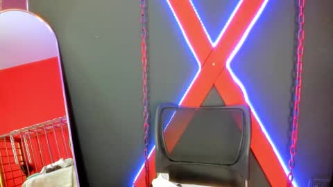  CHARLOTTE BROWN  online show from December 16, 2025, 1:05 pm