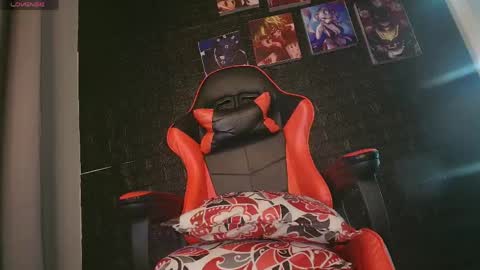 charlotte_cruzxx online show from April 26, 2026, 4:32 am