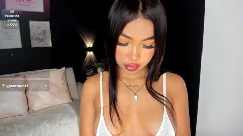 Charlotte online show from December 19, 2024, 8:44 pm