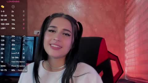 Charlotte  online show from February 17, 2025, 10:25 pm