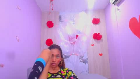 CHARLOTTE online show from February 20, 2025, 1:40 pm