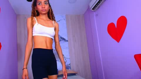 CHARLOTTE online show from February 21, 2025, 6:59 pm