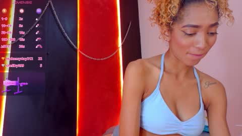 Snapshot of charlotte_love10 chatting on February 4, 2026, 12:49 am CHARLOTTE online show from February 4, 2026, 12:49 am