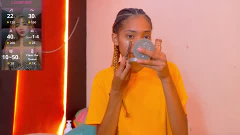 Snapshot of charlotte_love10 chatting on February 24, 2026, 12:03 pm CHARLOTTE online show from February 24, 2026, 12:03 pm