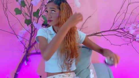 CHARLOTTE online show from March 12, 2026, 12:11 pm