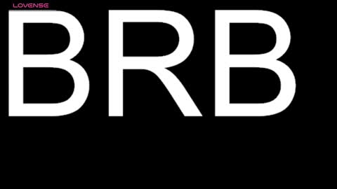 charlotte_walker1 online show from November 7, 2025, 2:39 pm