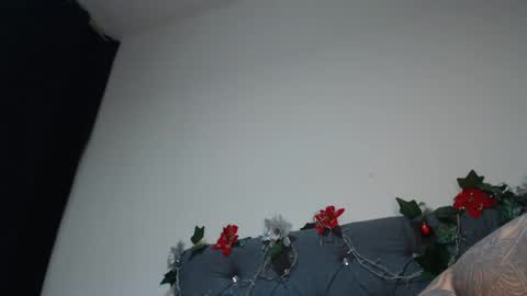 charlottee07 online show from February 25, 2025, 7:31 am