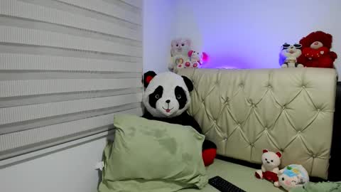 Snapshot of charlottee07 chatting on February 5, 2026, 2:27 am charlottee07 online show from February 5, 2026, 2:27 am