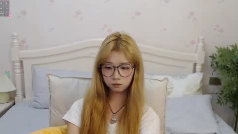 Snapshot of charlottelin chatting on October 8, 2025, 1:53 pm Charlotte online show from October 8, 2025, 1:53 pm