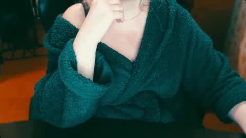 CharlotteXTasty online show from February 10, 2025, 8:31 pm