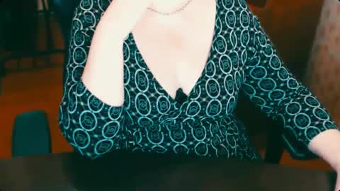 CharlotteXTasty online show from February 20, 2025, 1:40 pm