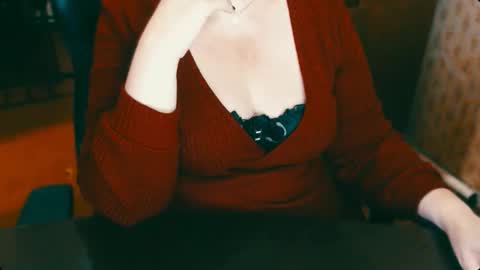 CharlotteXTasty online show from October 17, 2025, 12:08 pm