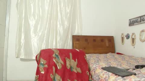   online show from September 14, 2025, 2:16 pm