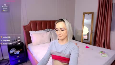  Annye   online show from January 6, 2025, 9:43 pm