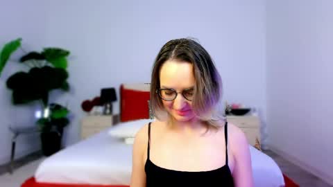  Annye   online show from March 22, 2026, 6:22 pm