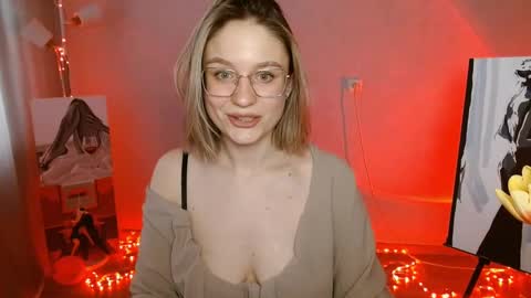 Michelle  online show from March 11, 2025, 3:05 am