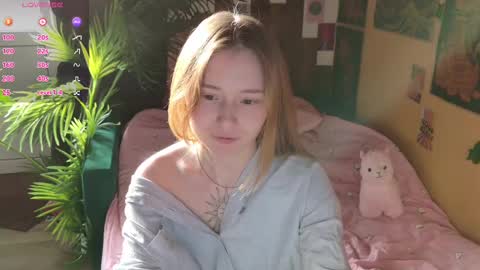 Lissa online show from February 24, 2025, 7:22 am