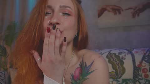 Lissa online show from October 7, 2025, 4:26 pm