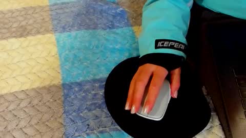 Snapshot of charmingkatie chatting on October 20, 2025, 11:43 am katie online show from October 20, 2025, 11:43 am