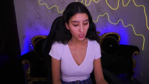 SweetMoco online show from January 30, 2025, 10:40 am