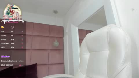 Andrea online show from January 3, 2025, 12:30 pm