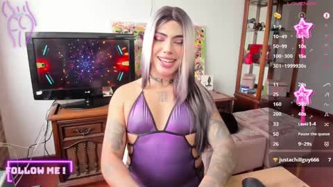 Sophie  online show from February 22, 2025, 3:58 pm