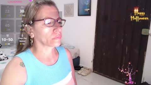 CHAYLA VICTORIA RUIZ  online show from October 13, 2025, 10:43 pm