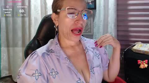 CHAYLA VICTORIA RUIZ  online show from February 7, 2026, 1:26 pm