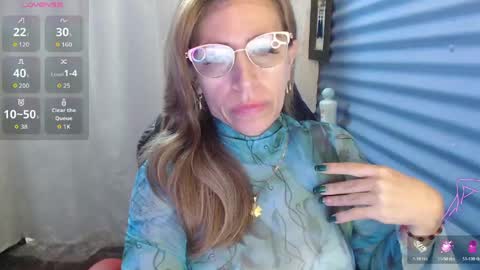 CHAYLA VICTORIA RUIZ  online show from June 8, 2026, 1:55 pm