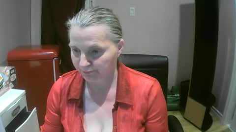 chealsiek online show from October 8, 2025, 11:24 pm