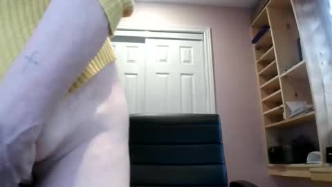 chealsiek online show from March 8, 2026, 2:54 pm