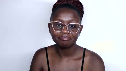 cheeky_charms online show from September 28, 2025, 5:29 pm