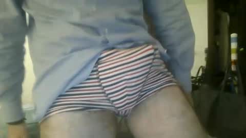 cheguevara2323 online show from October 7, 2025, 6:49 pm