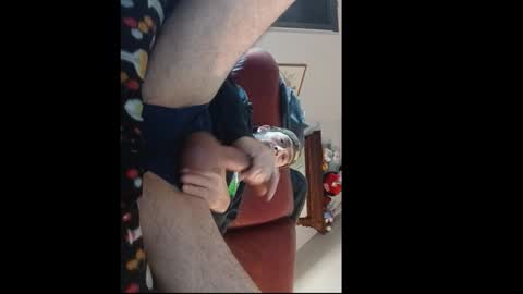 chellentrav online show from December 14, 2025, 7:18 pm