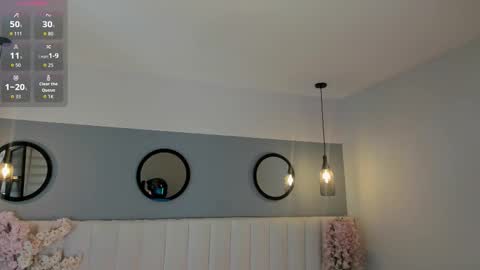 chelsea_bolton_ online show from March 25, 2026, 12:11 pm